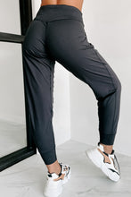 Load image into Gallery viewer, Black Exposed Seam High Waist Pocketed Joggers